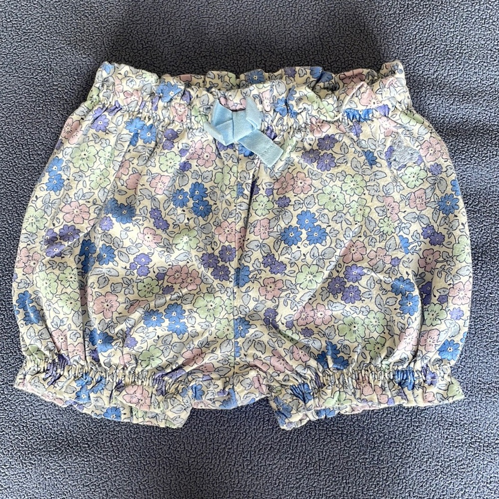 Baby Gap Liberty Print Shorts Set - Picture 2 of 5